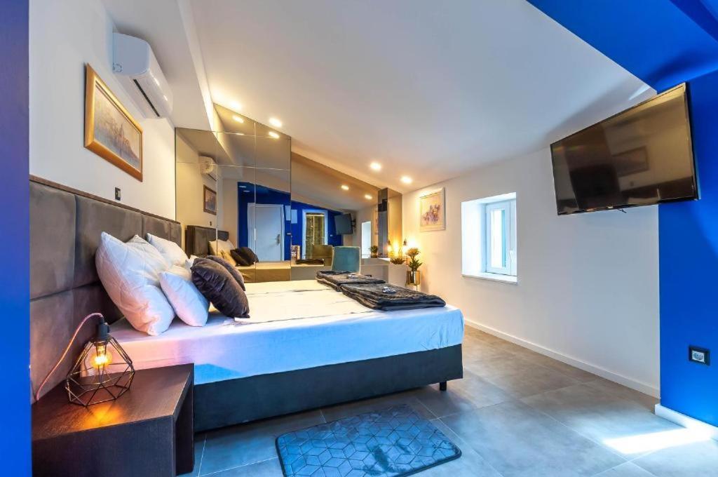 X Boutique Marinac Studio Apartments & Rooms Sibenik Ngoại thất bức ảnh