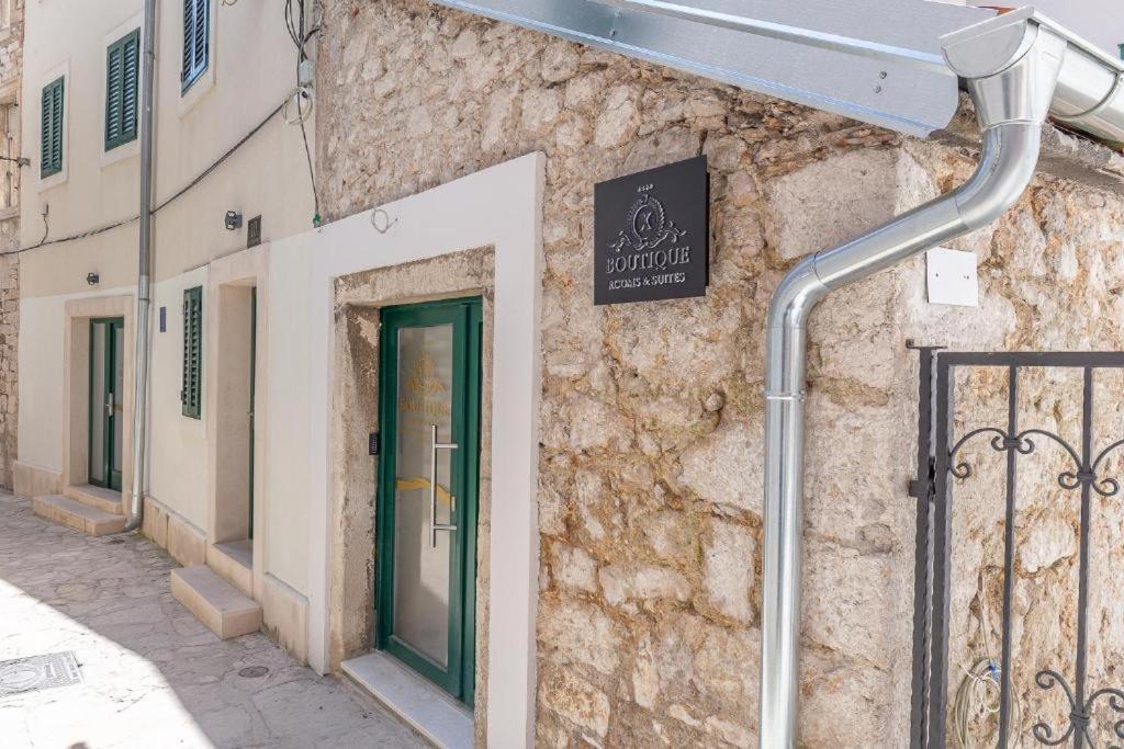 X Boutique Marinac Studio Apartments & Rooms Sibenik Ngoại thất bức ảnh